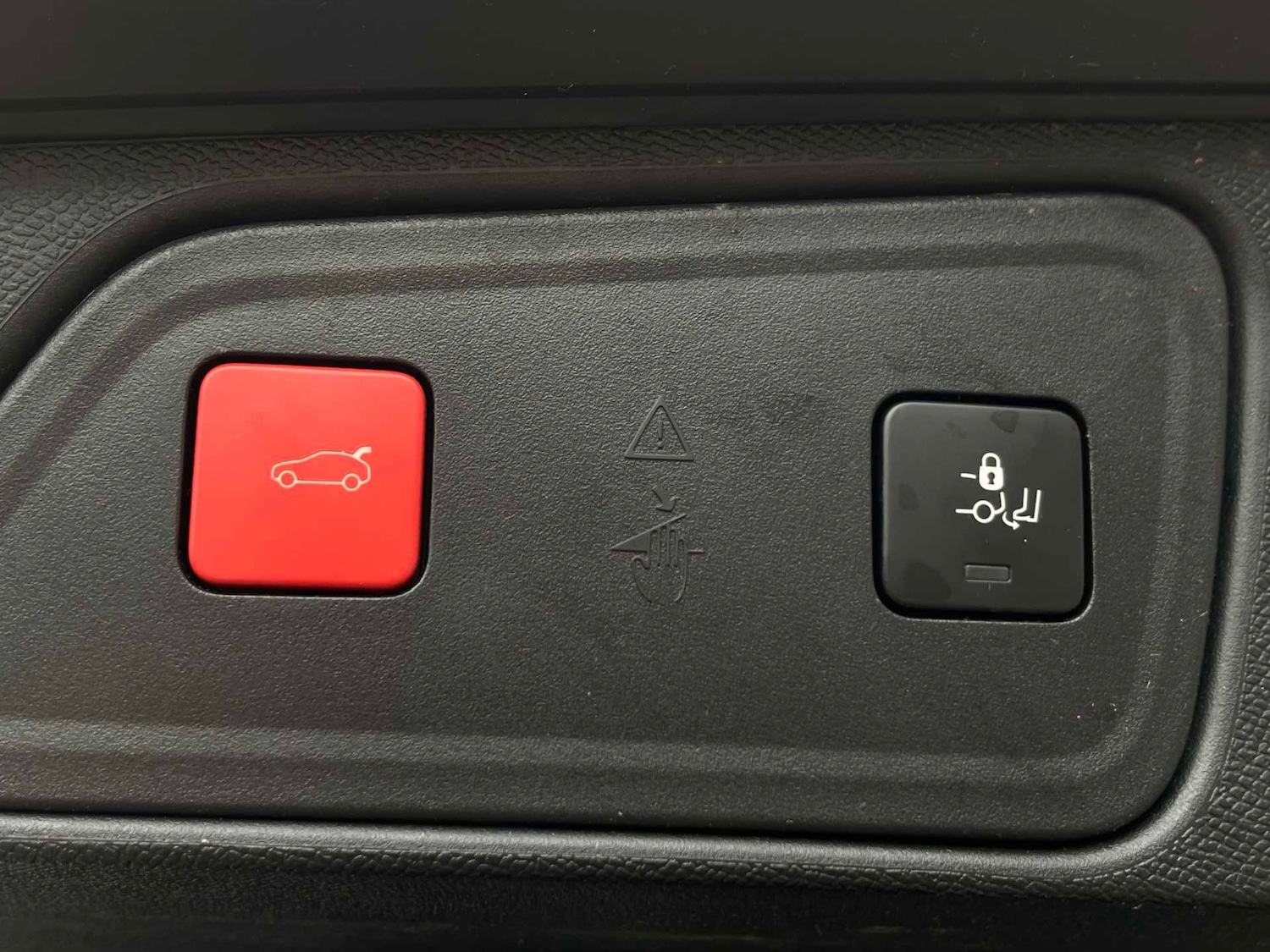 Used Peugeot 3008 2022 for sale - 77650288: Photo 37