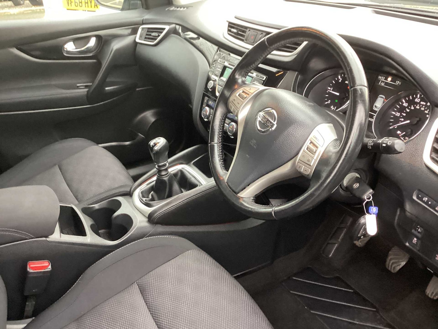 Used Nissan Qashqai 2016 for sale - 77488000: Photo 14