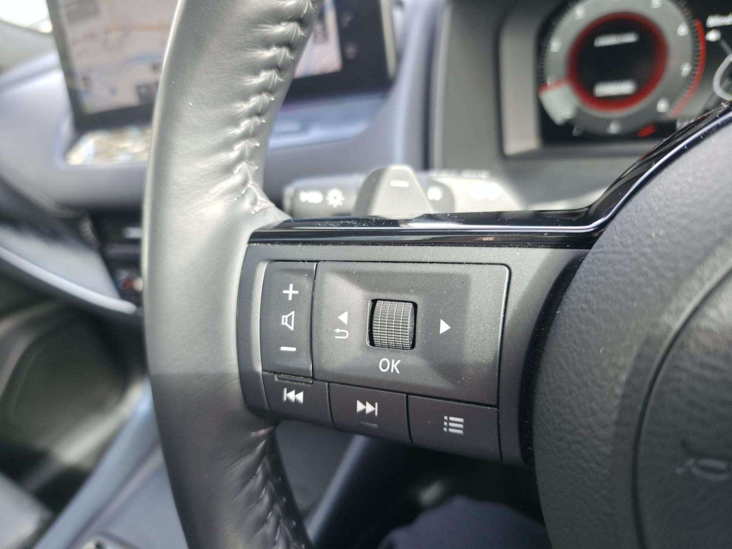 Used Nissan Qashqai 2023 for sale - 78191226: Photo 3