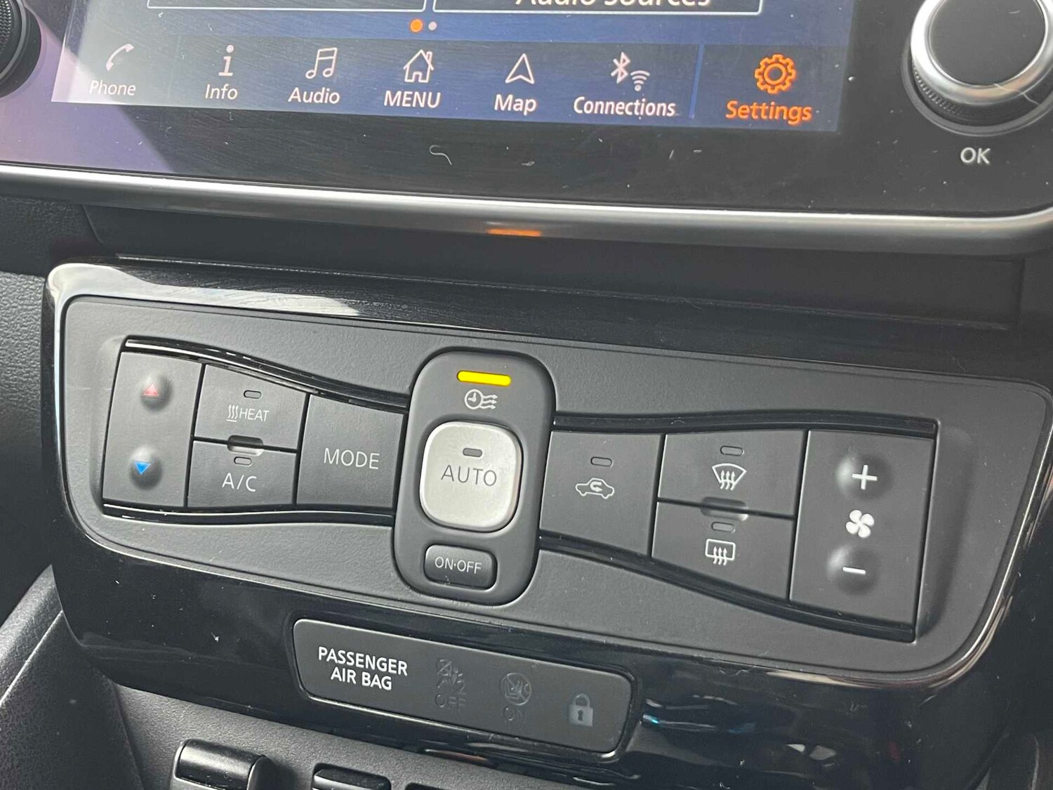 Used Nissan Leaf 2020 for sale - 77488593: Photo 24