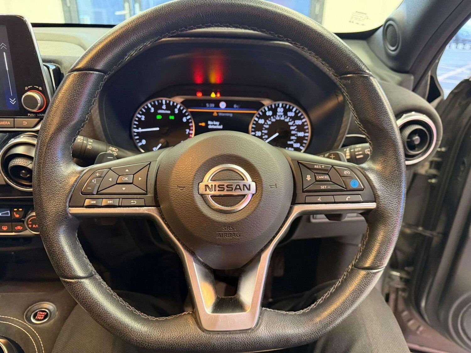 Used Nissan Juke 2022 for sale - 78196170: Photo 33