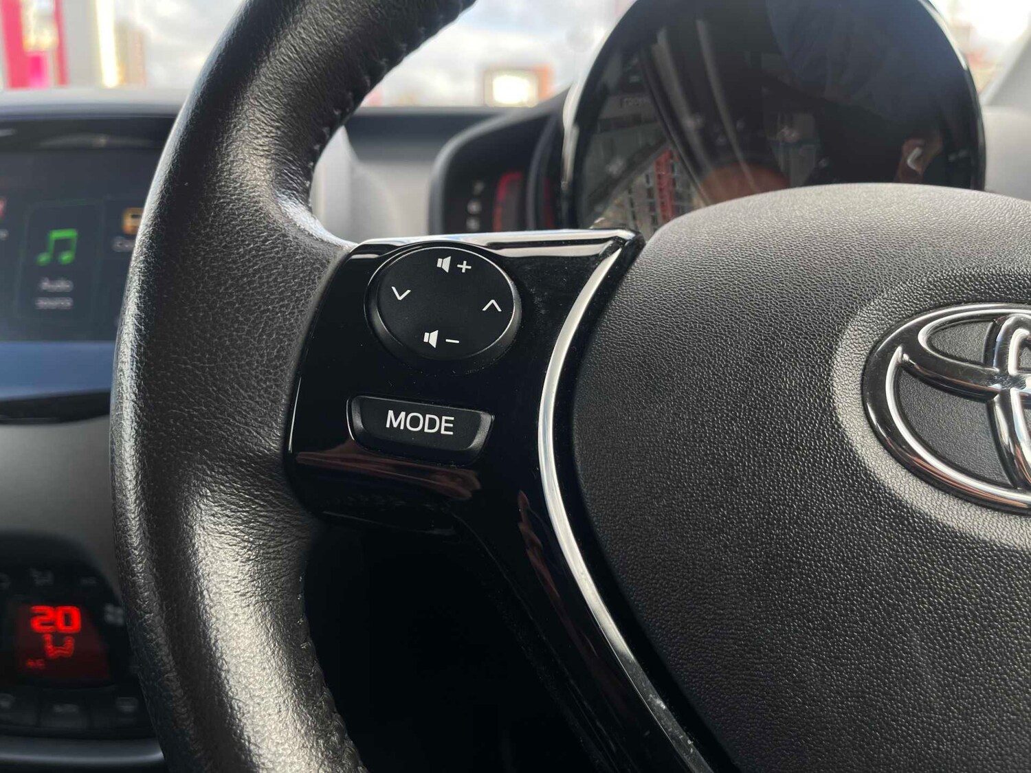 Used Toyota AYGO 2020 for sale - 78053527: Photo 21