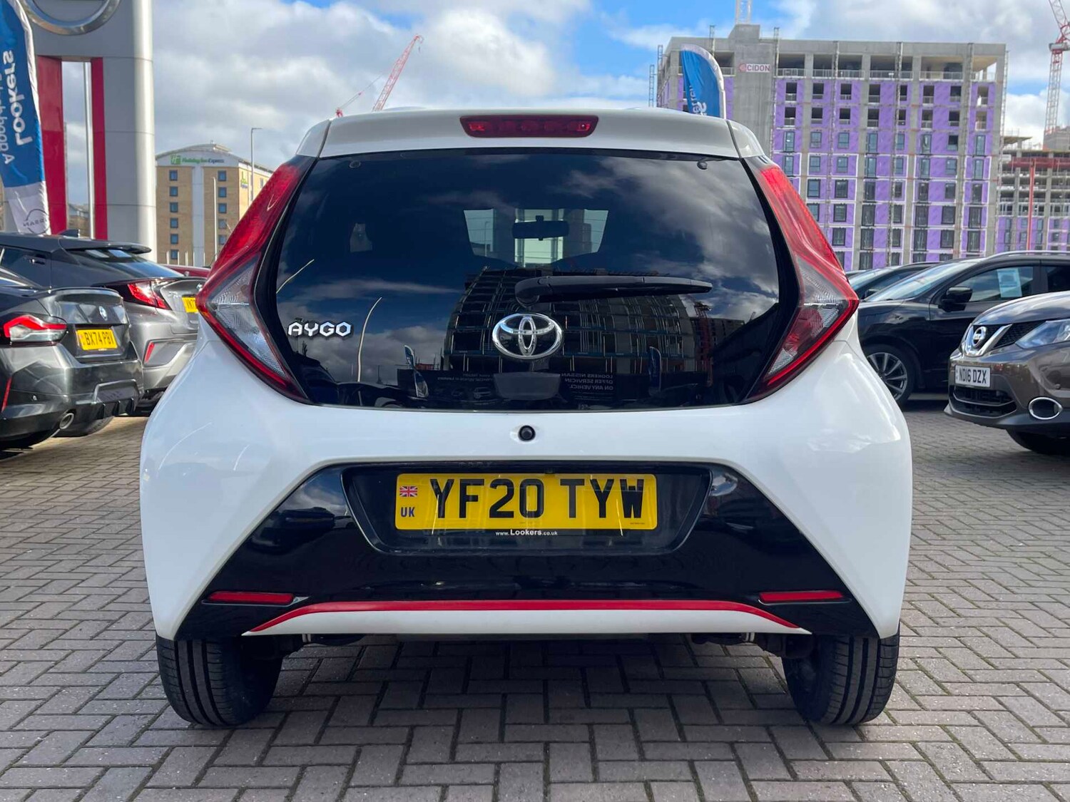 Used Toyota AYGO 2020 for sale - 78053527: Photo 6