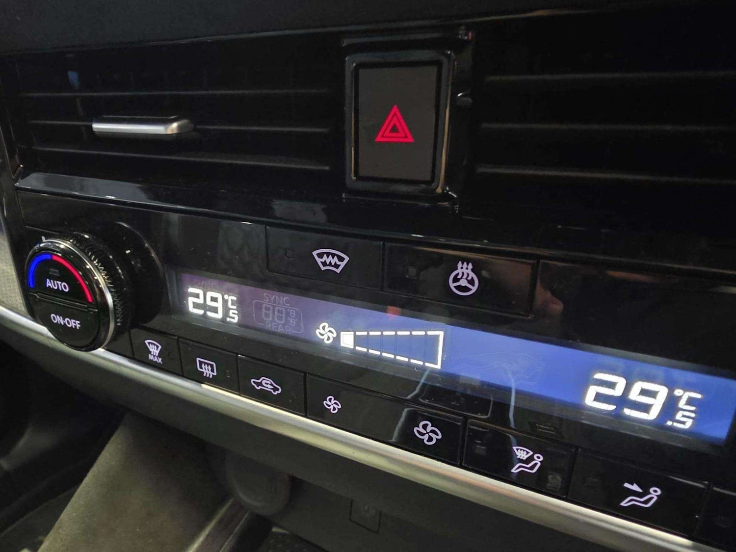 Used Nissan Qashqai 2024 for sale - 77584651: Photo 32