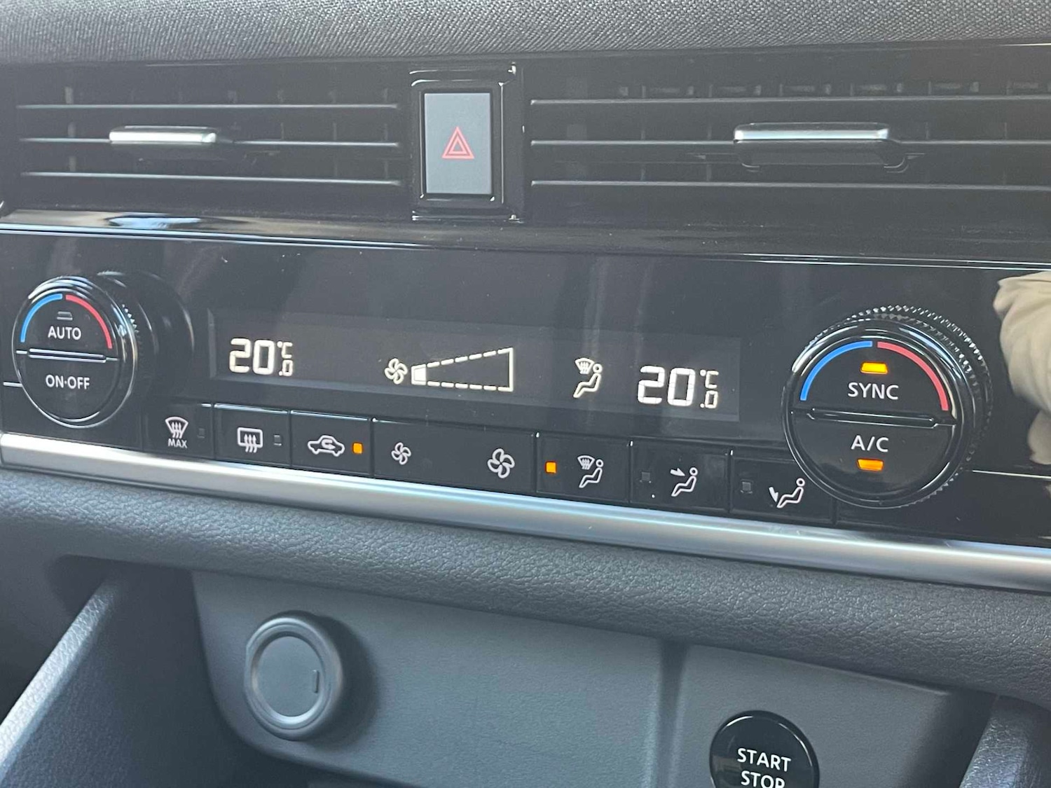 Used Nissan Qashqai 2025 for sale - 76518611: Photo 24