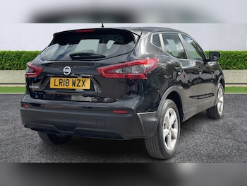 Used Nissan Qashqai 2018 for sale - 75545492: Photo