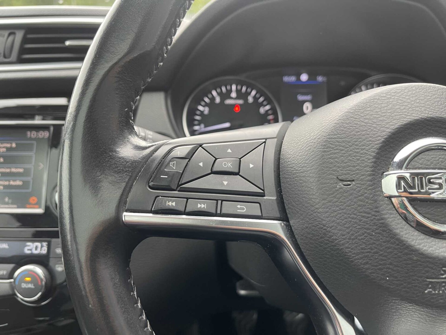 Used Nissan Qashqai 2019 for sale - 76170749: Photo 25