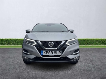 Used Nissan Qashqai 2019 for sale - 76170749: Photo 2