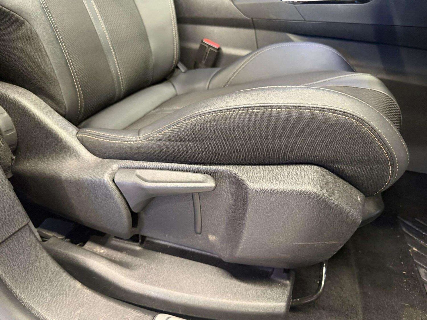 Used Peugeot 5008 2023 for sale - 78106385: Photo 22