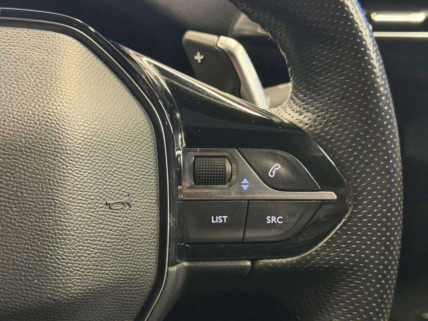 Used Peugeot 5008 2023 for sale - 78106385: Photo 24