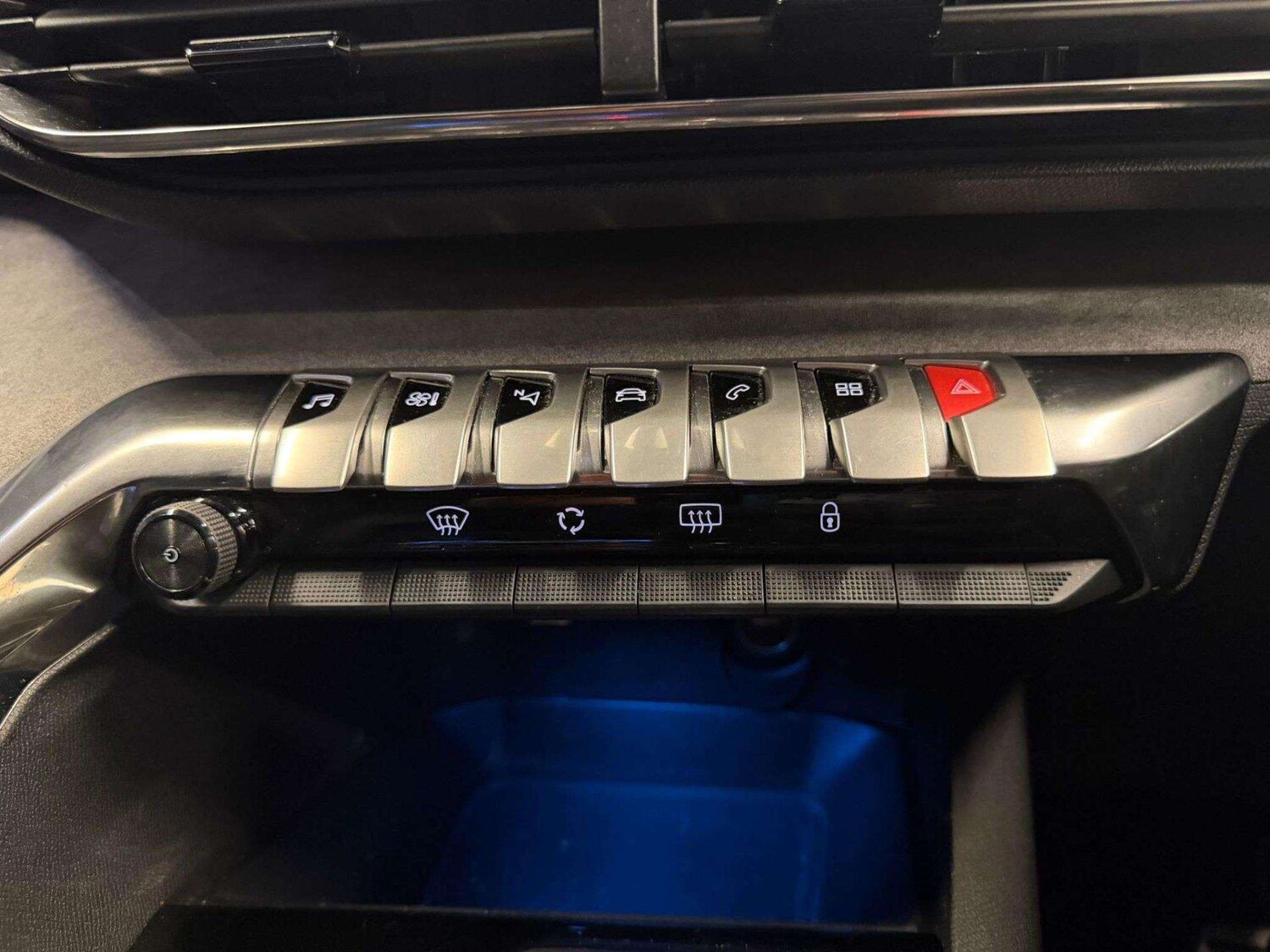 Used Peugeot 5008 2023 for sale - 78106385: Photo 28