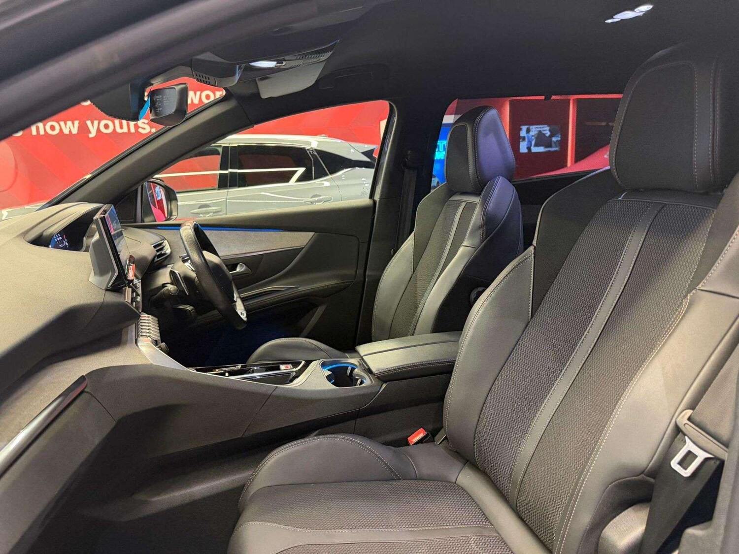 Used Peugeot 5008 2023 for sale - 78106385: Photo 31