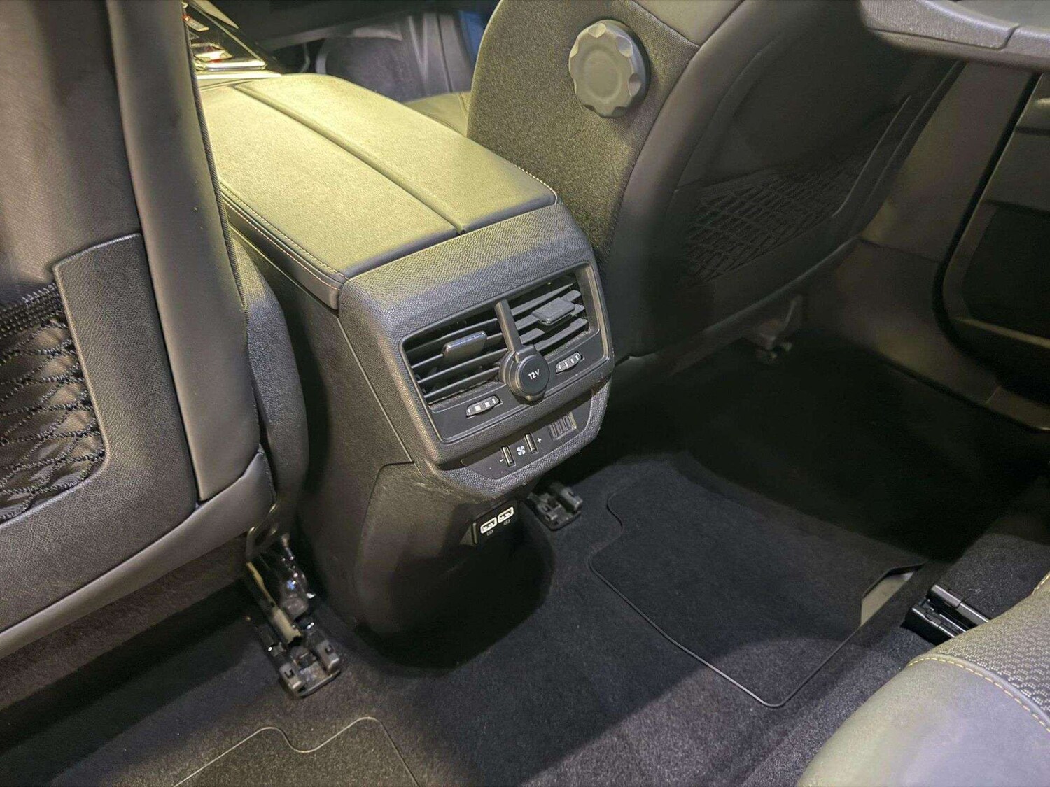 Used Peugeot 5008 2023 for sale - 78106385: Photo 37