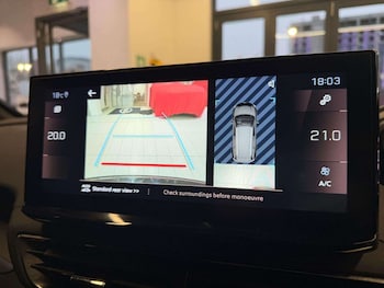 Used Peugeot 5008 2023 for sale - 78106385: Photo