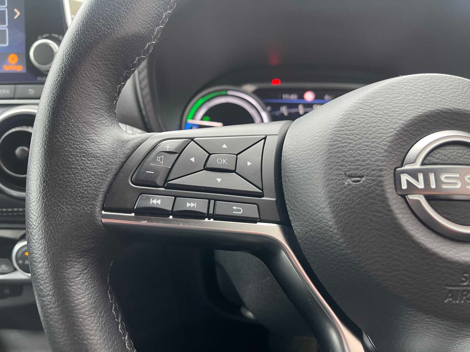 Used Nissan Juke 2023 for sale - 77069346: Photo 25