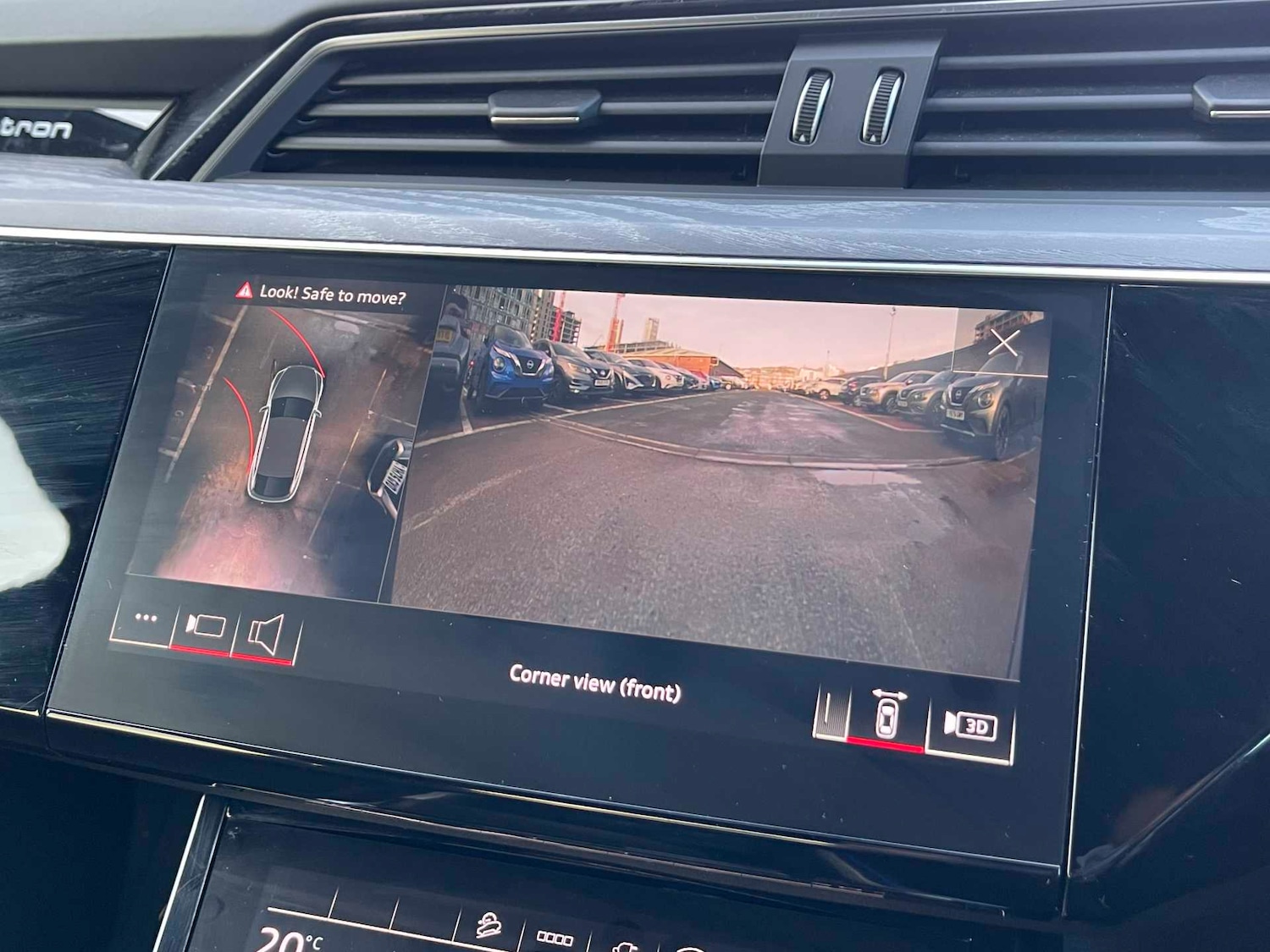 Used Audi e-tron 2022 for sale - 77906704: Photo 53