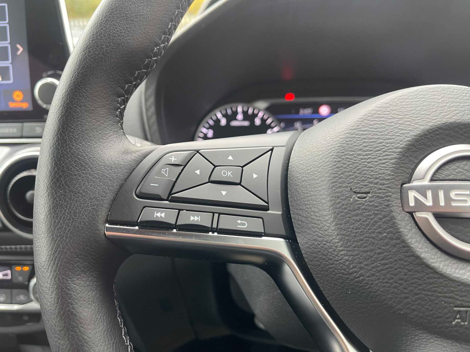 Used Nissan Juke 2023 for sale - 76477314: Photo 26