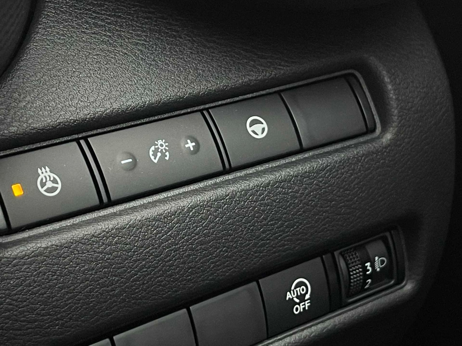 Used Nissan Juke 2023 for sale - 76477314: Photo 41