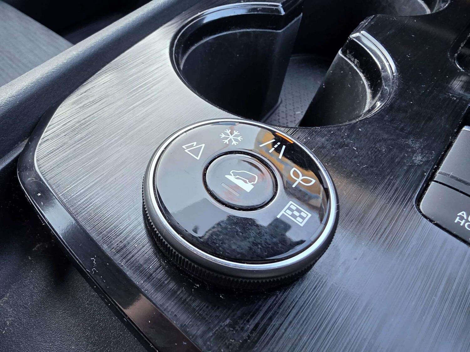 Used Nissan X-Trail 2023 for sale - 78196232: Photo 32