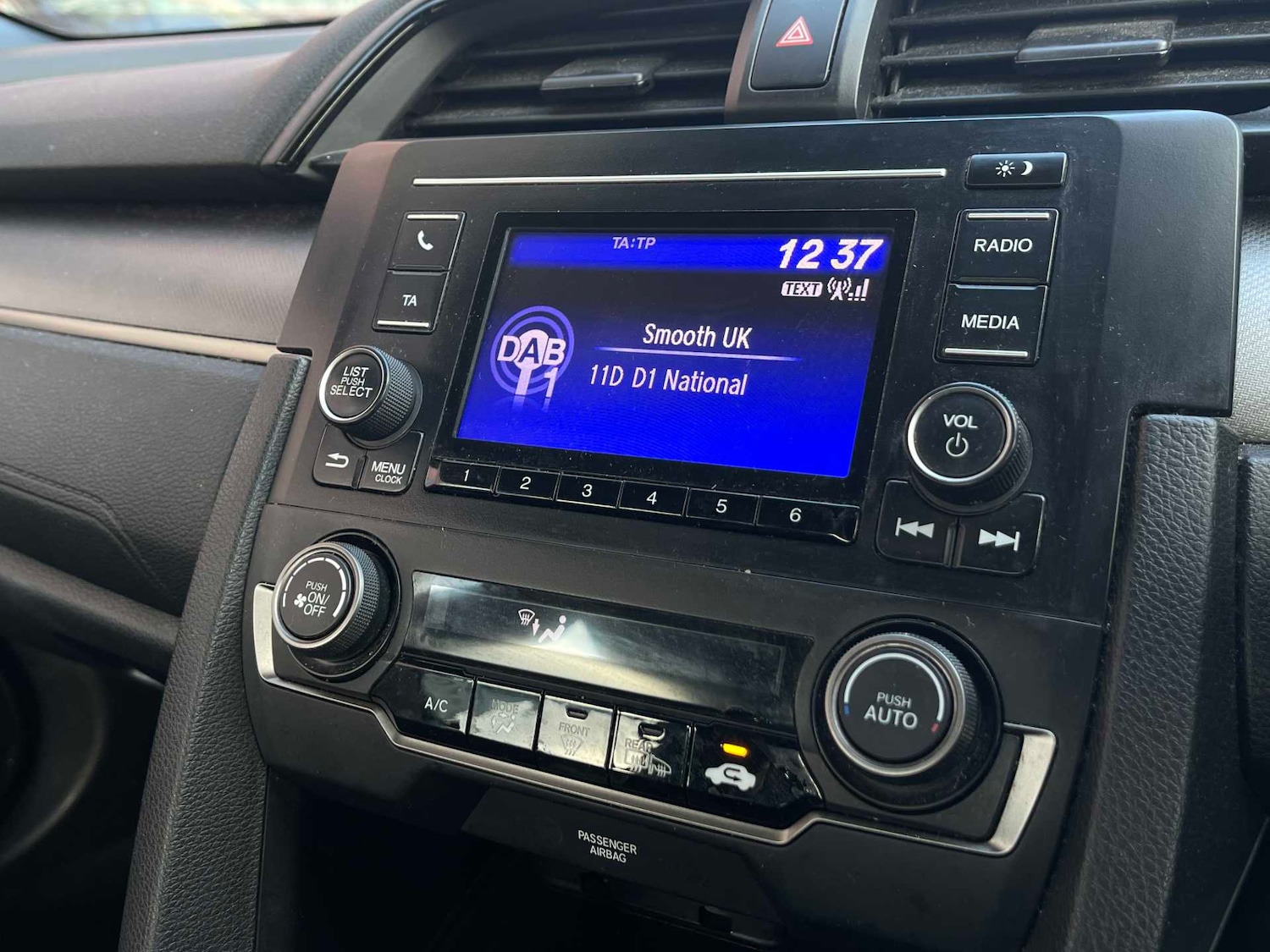 Used Honda Civic 2018 for sale - 77078031: Photo 11