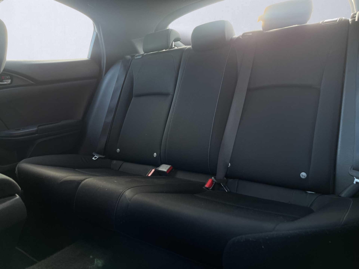 Used Honda Civic 2018 for sale - 77078031: Photo 17