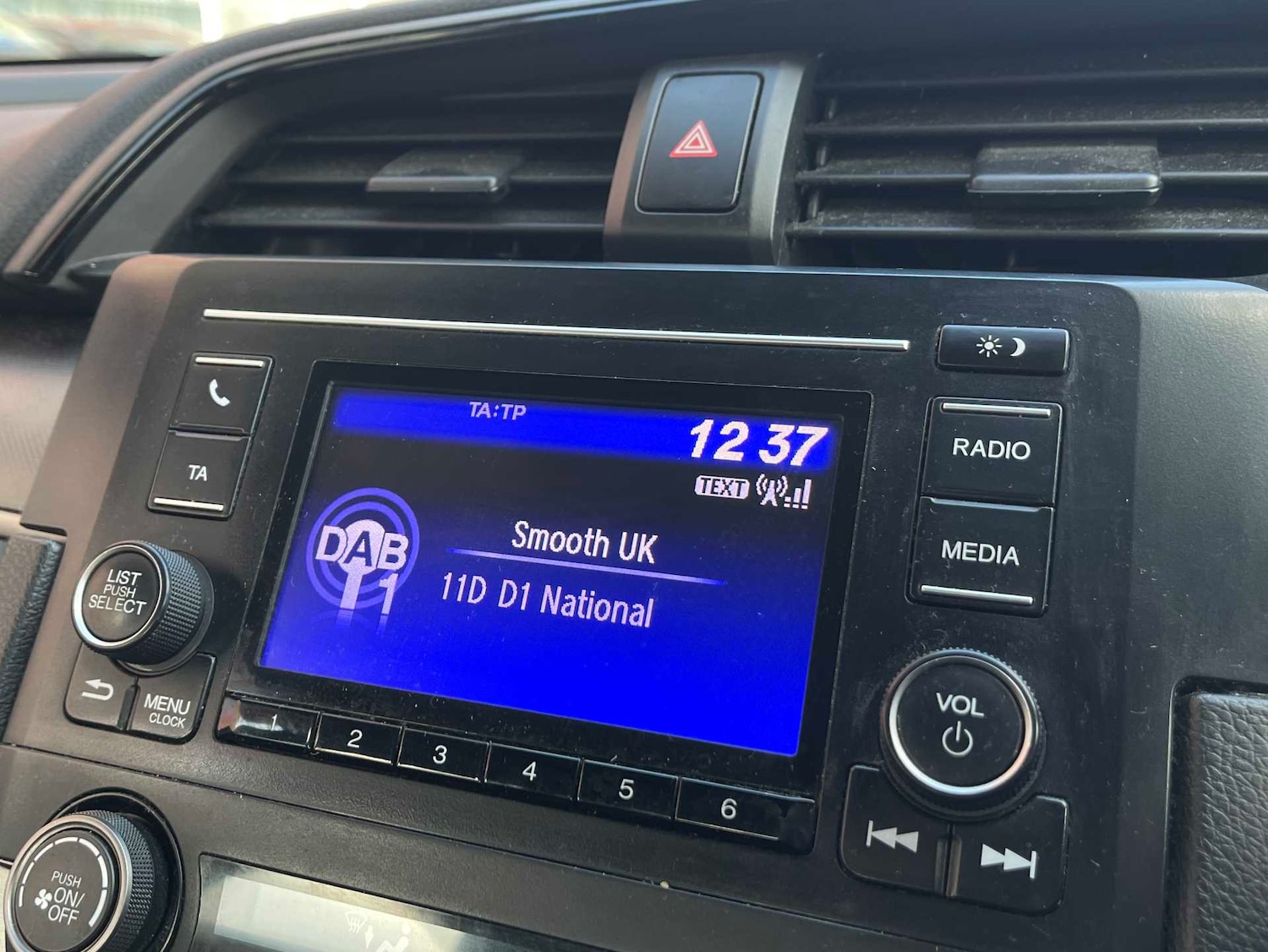 Used Honda Civic 2018 for sale - 77078031: Photo 21