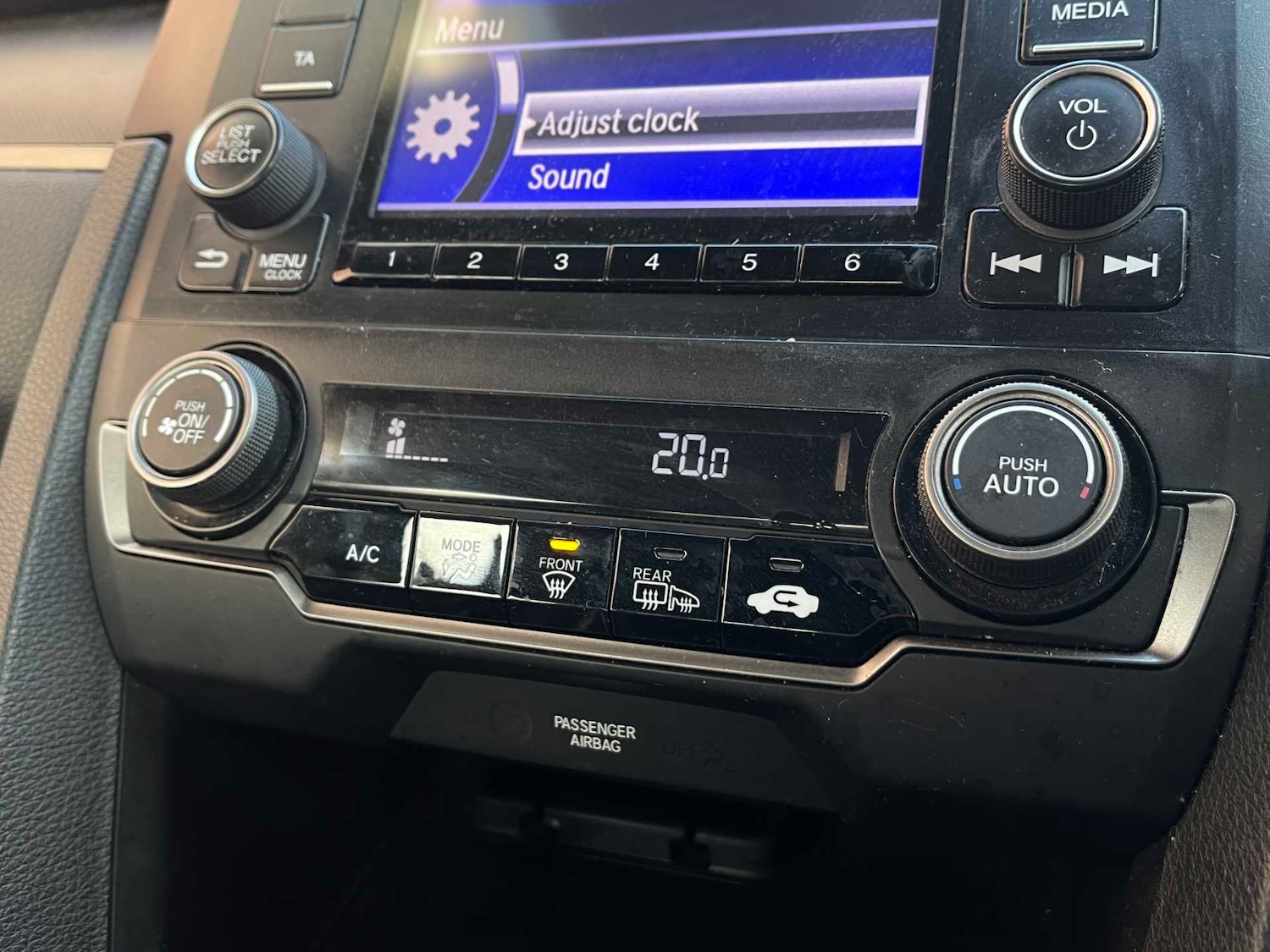 Used Honda Civic 2018 for sale - 77078031: Photo 23