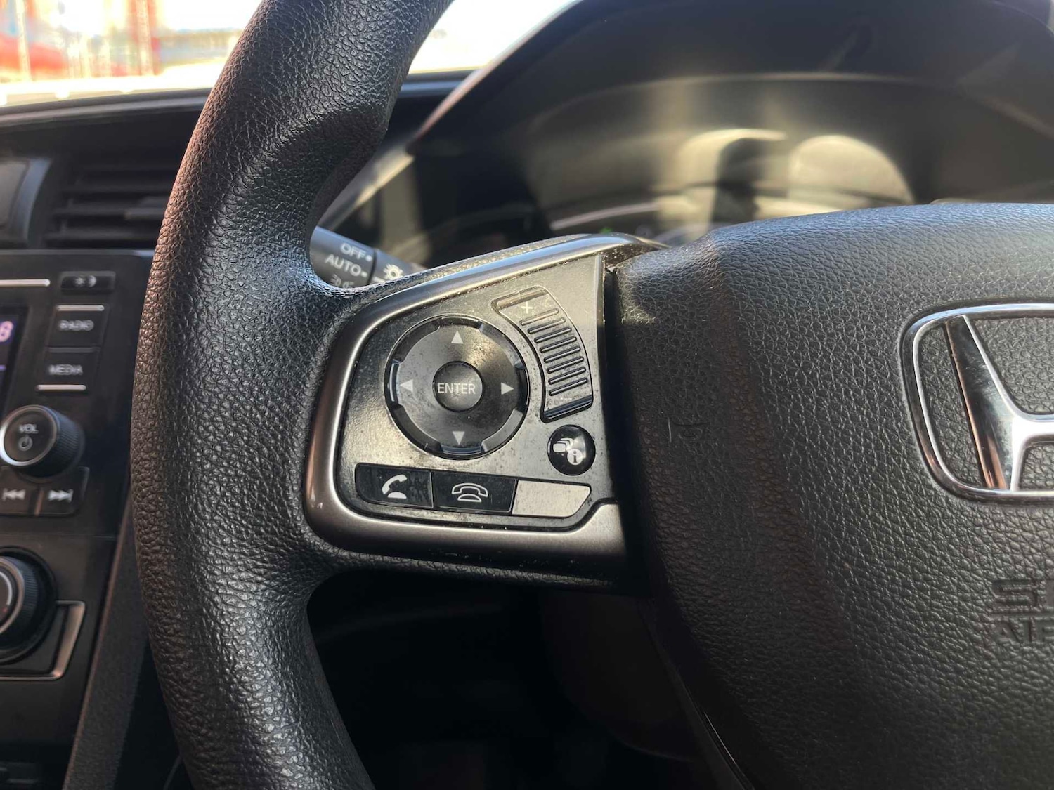 Used Honda Civic 2018 for sale - 77078031: Photo 24