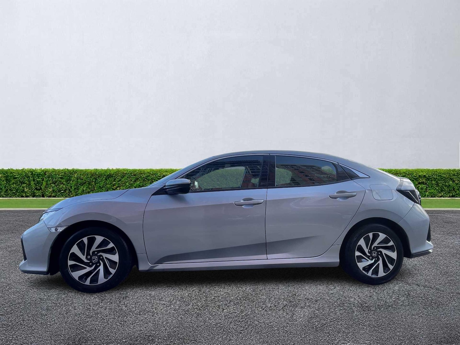 Used Honda Civic 2018 for sale - 77078031: Photo 4