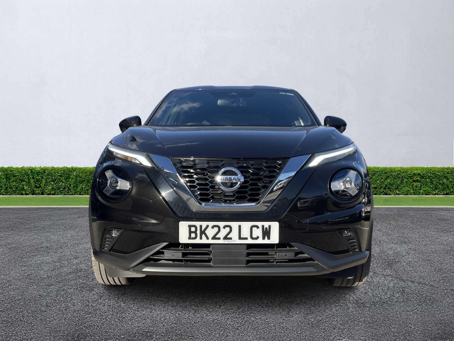 Used Nissan Juke 2022 for sale - 76102480: Photo 2