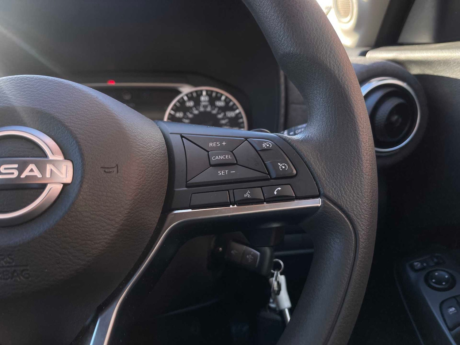 Used Nissan Juke 2024 for sale - 77078057: Photo 27