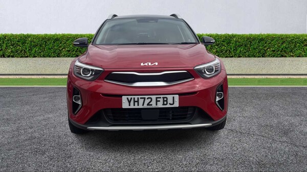 Used Kia Stonic 2022 for sale - 75437138: Photo 2