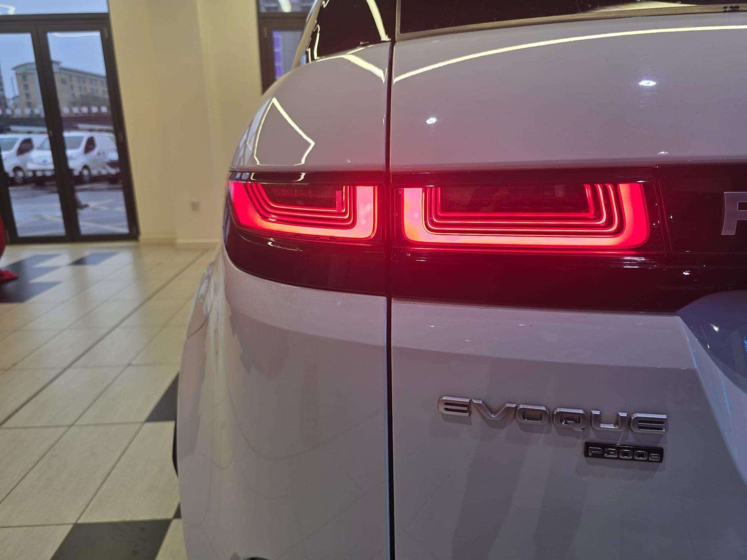 Used Land Rover Range Rover Evoque 2021 for sale - 77962336: Photo 12