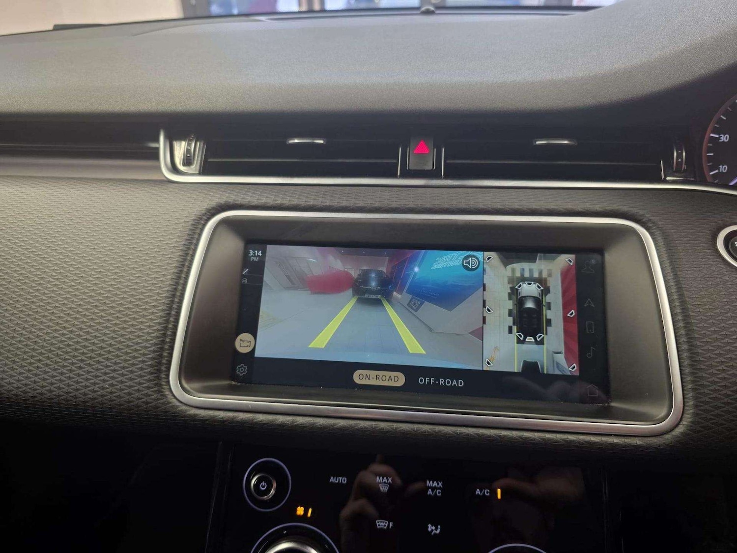 Used Land Rover Range Rover Evoque 2021 for sale - 77962336: Photo 3