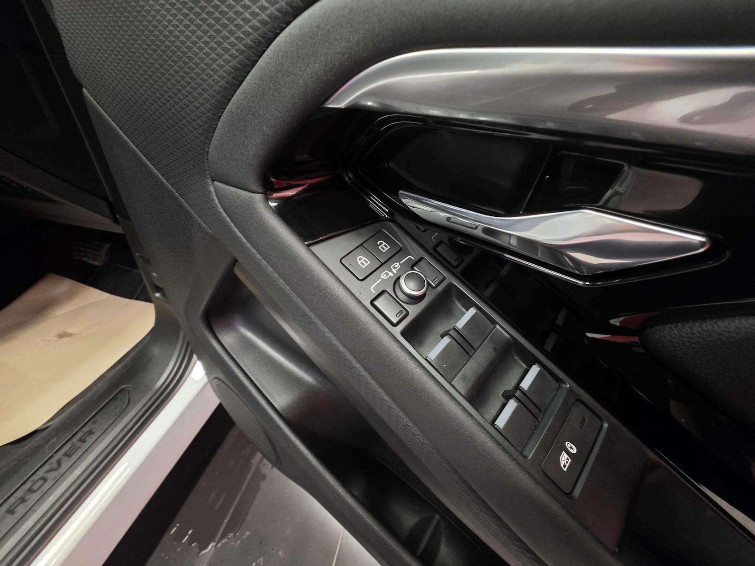 Used Land Rover Range Rover Evoque 2021 for sale - 77962336: Photo 31