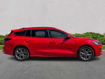 Used Ford Focus 2024 for sale - 75436032: Photo
