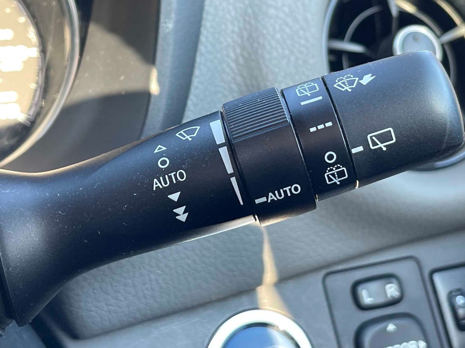 Used Toyota Yaris 2019 for sale - 76830731: Photo 28