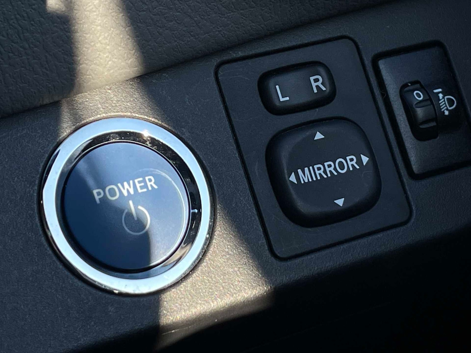 Used Toyota Yaris 2019 for sale - 76830731: Photo 38