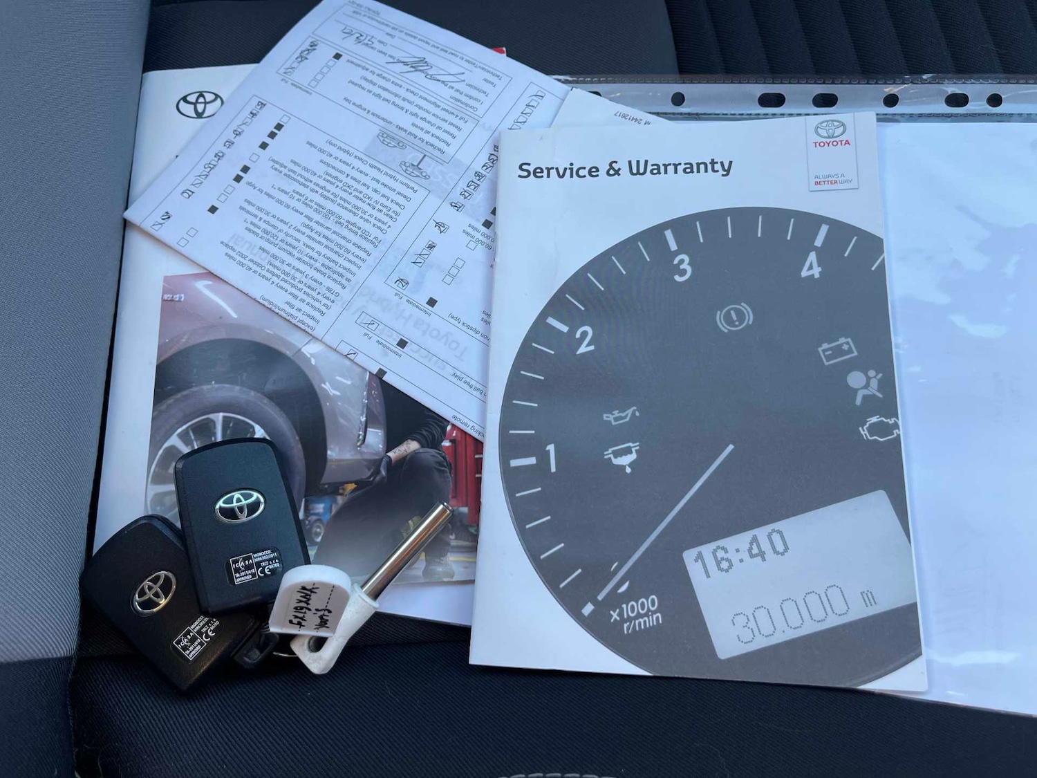 Used Toyota Yaris 2019 for sale - 76830731: Photo 43