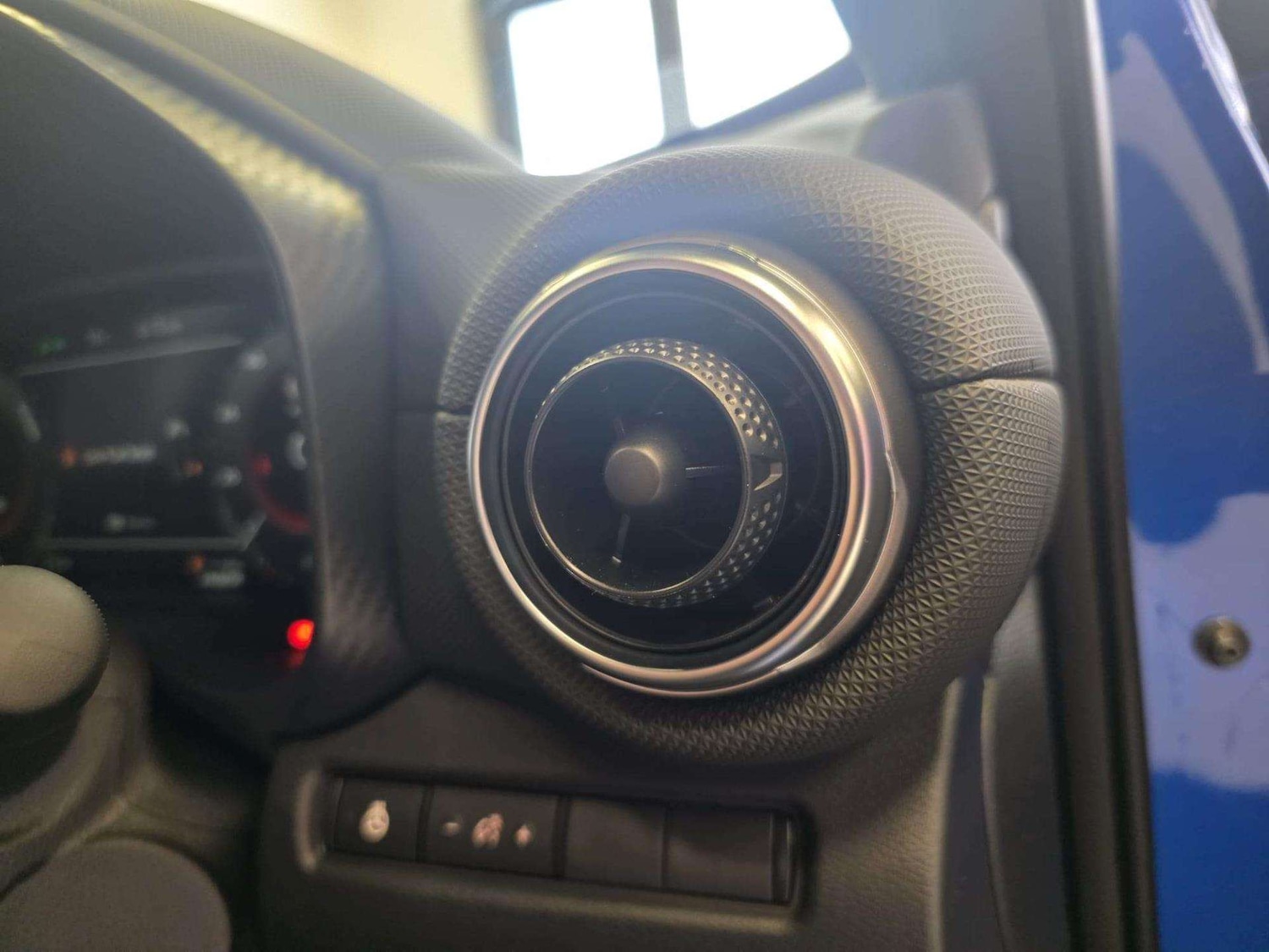 Used Nissan Juke 2026 for sale - 77901696: Photo 2