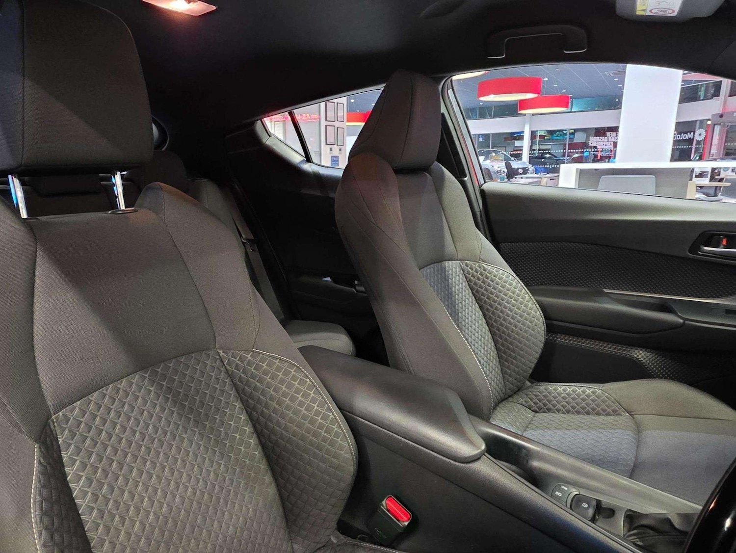 Used Toyota C-HR 2022 for sale - 77851494: Photo 22