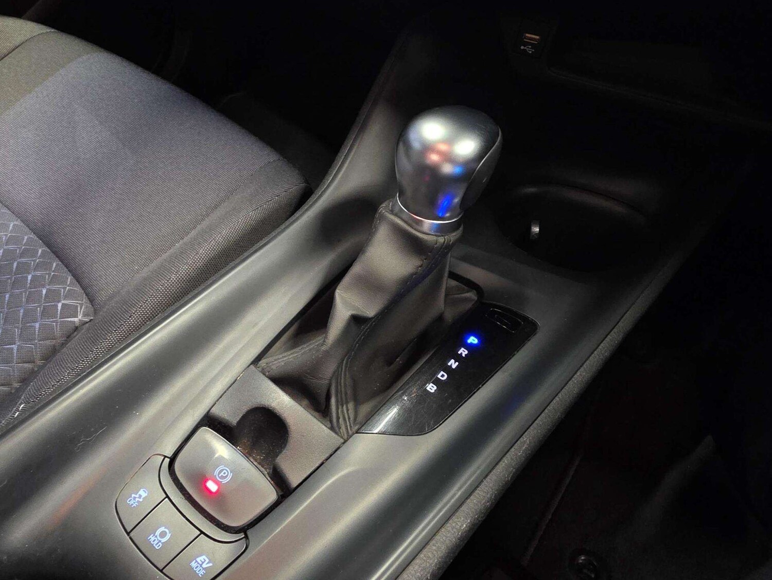 Used Toyota C-HR 2022 for sale - 77759399: Photo 10