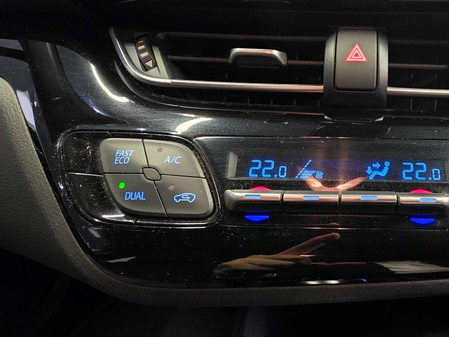 Used Toyota C-HR 2022 for sale - 77759399: Photo 21