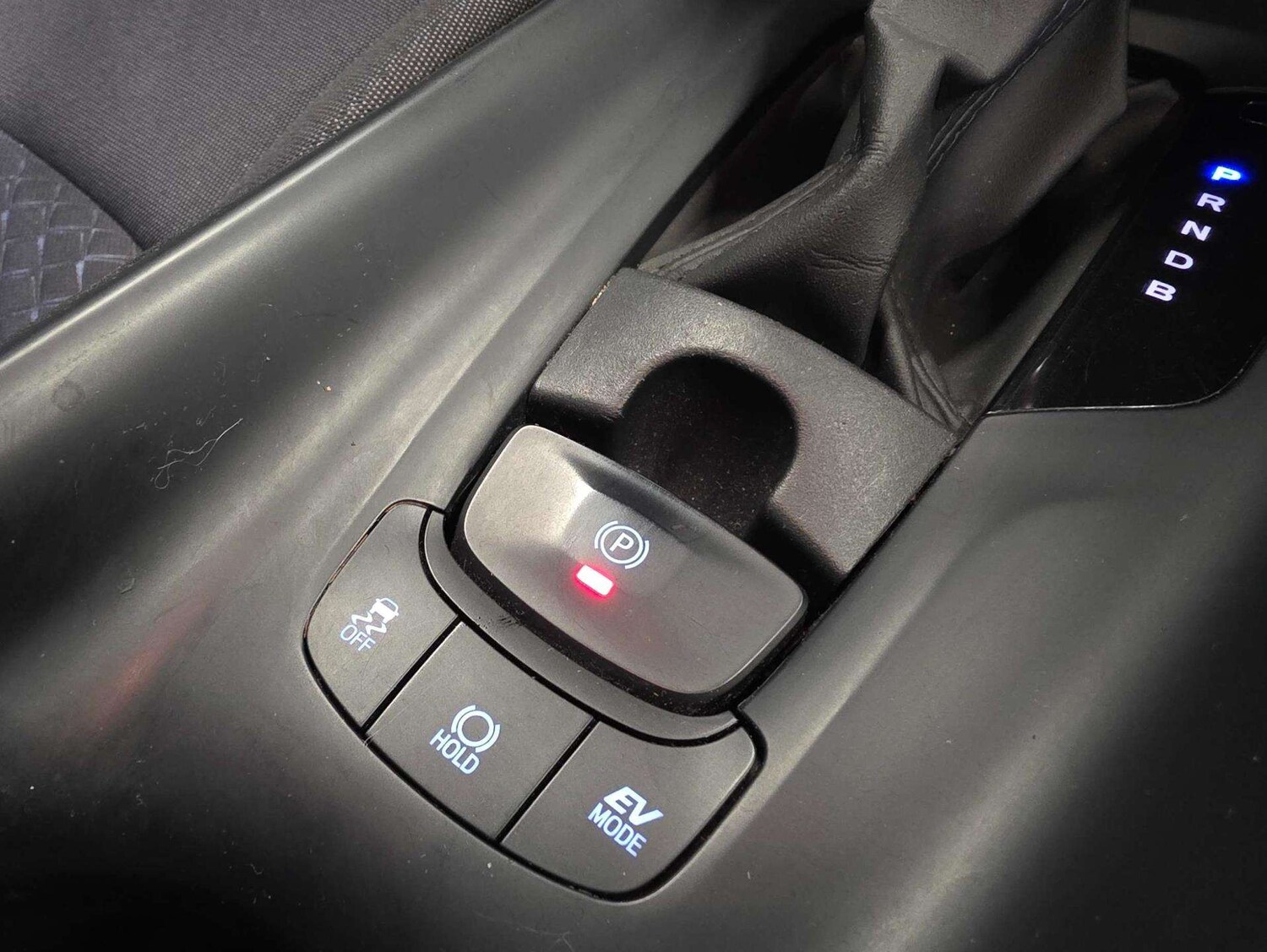 Used Toyota C-HR 2022 for sale - 77759399: Photo 9