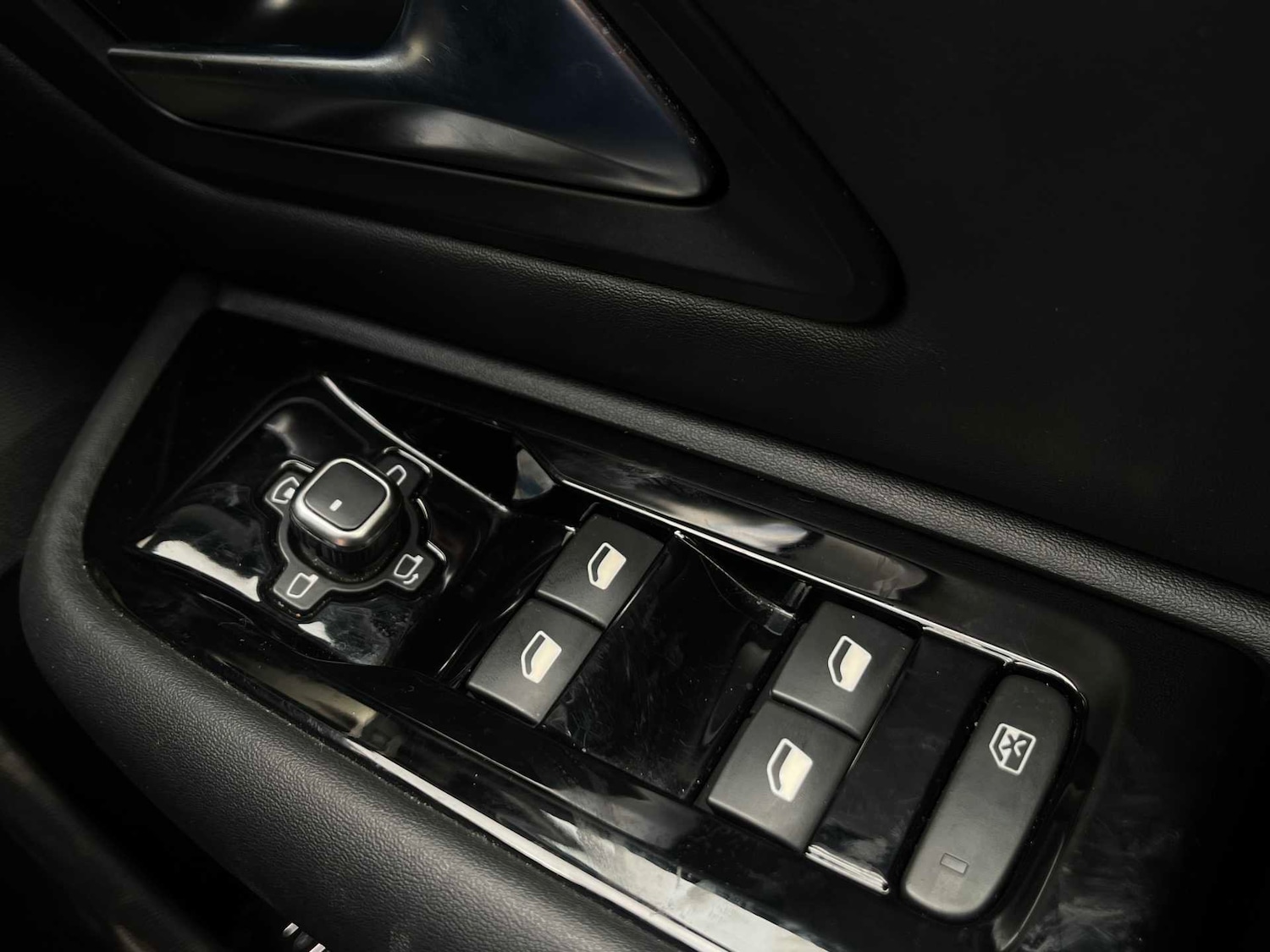 Used Citroen C5 X 2023 for sale - 78131804: Photo 12