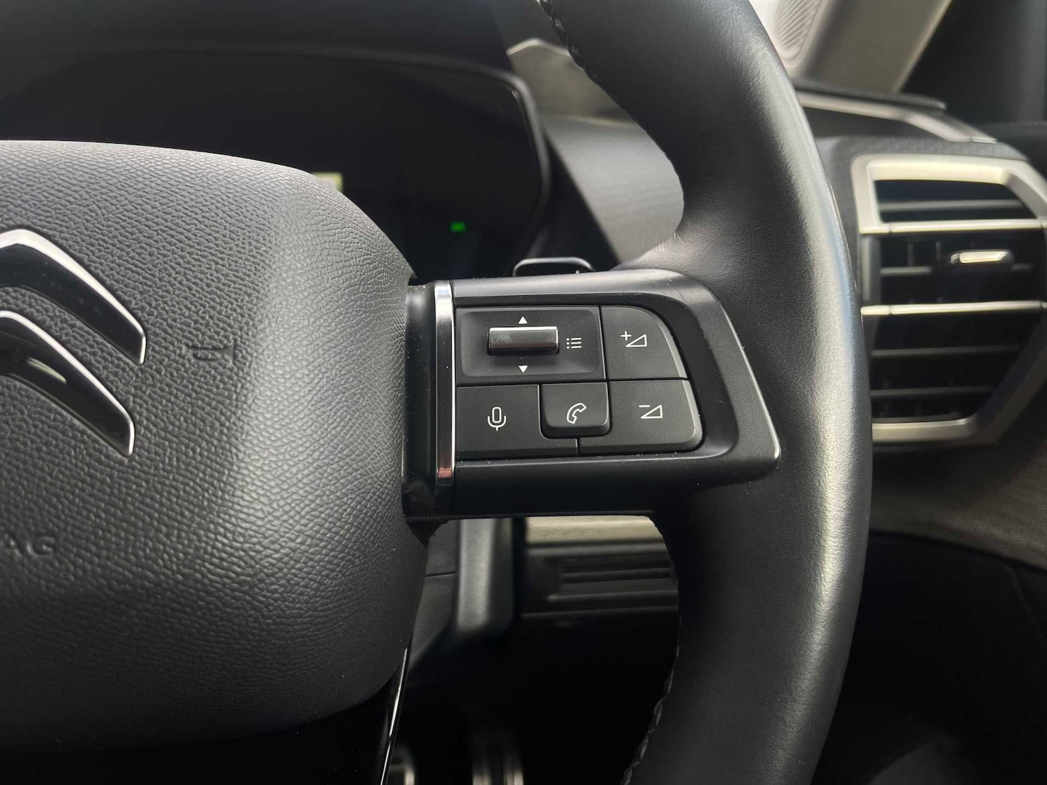 Used Citroen C5 X 2023 for sale - 78131804: Photo 26