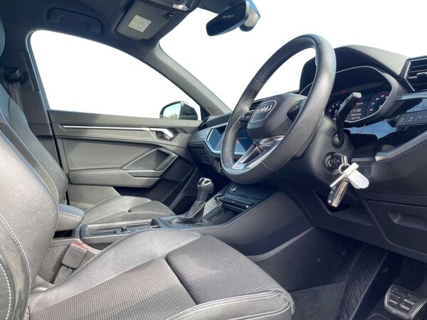 Used Audi Q3 2019 for sale - 75436109: Photo 15