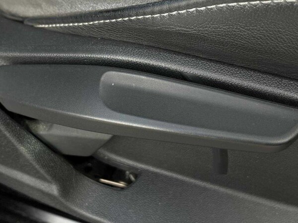 Used Audi Q3 2019 for sale - 75436109: Photo 30