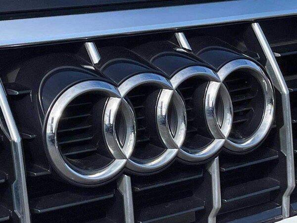 Used Audi Q3 2019 for sale - 75436109: Photo 33