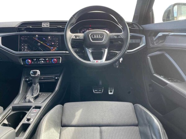 Used Audi Q3 2019 for sale - 75436109: Photo 9